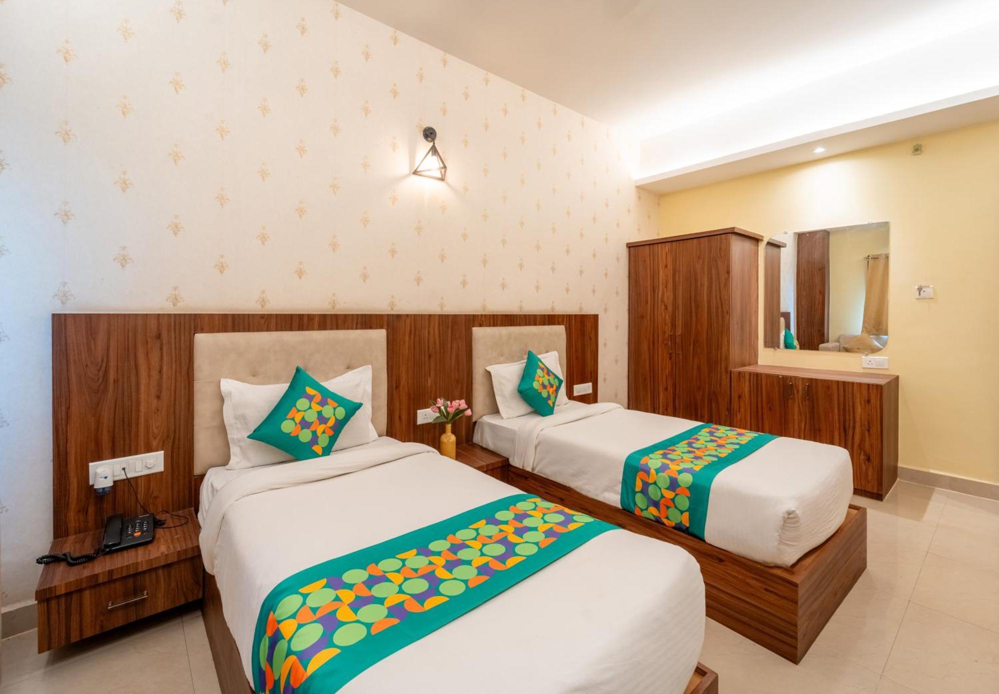 Treebo Premium Zorba Hotel Bhopal Exterior foto