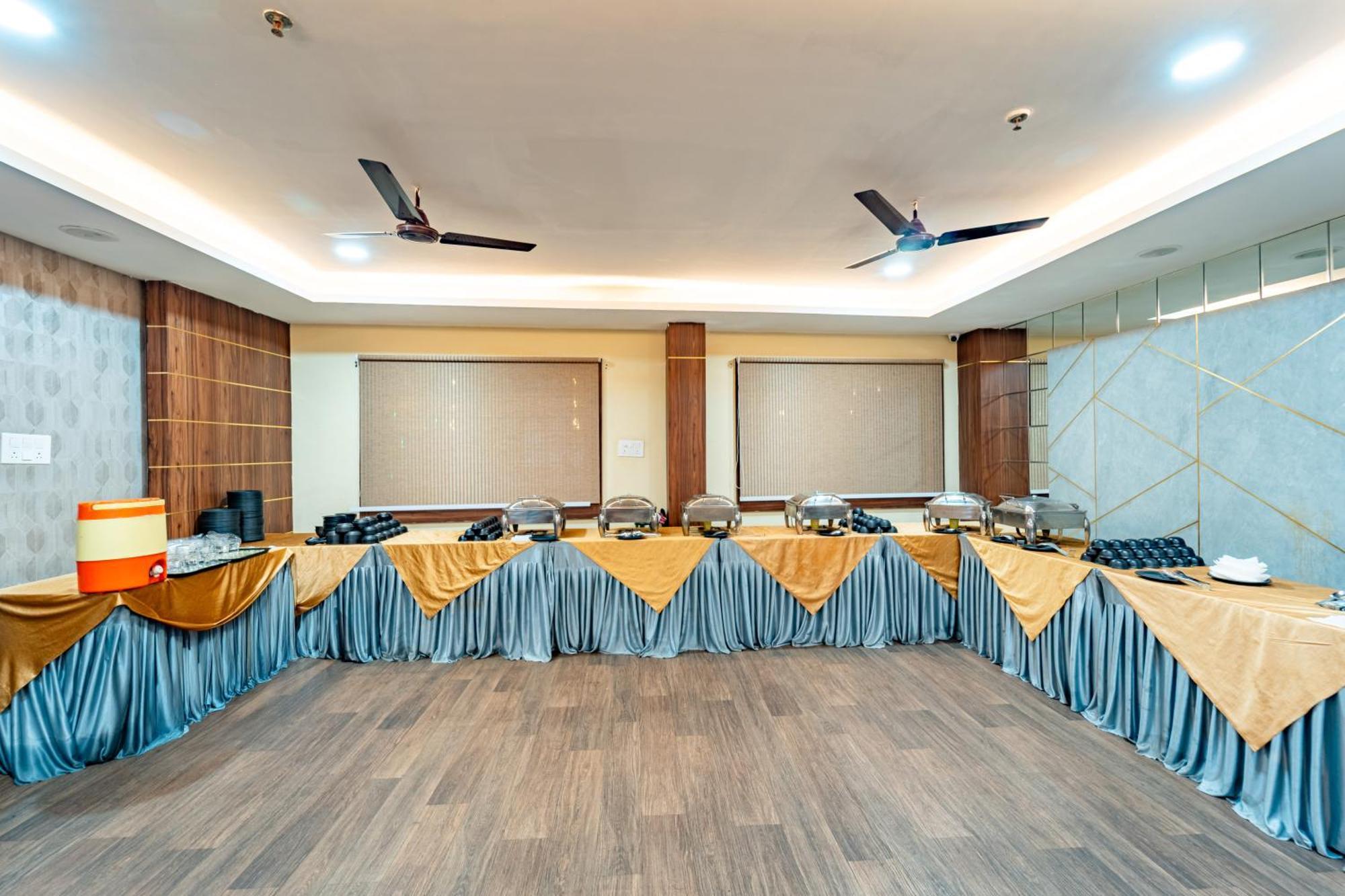 Treebo Premium Zorba Hotel Bhopal Exterior foto